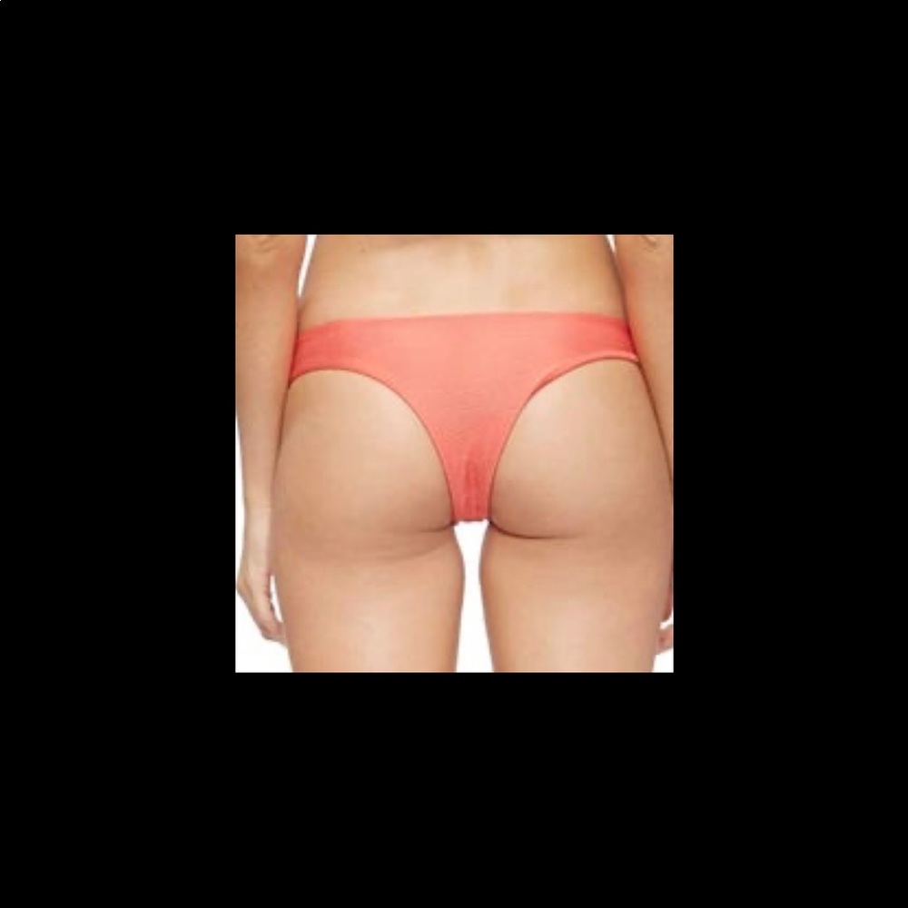 🌺🌼Tavik - Ali Camellia Textured Amalfi Swim Bottom - Picture 4 of 16